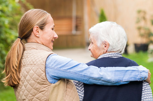 7 Things to do before Hiring a caregiver for elderly